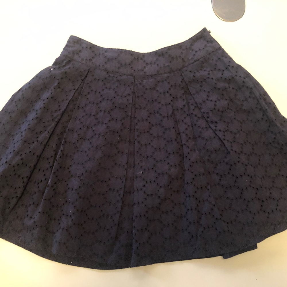 Jack Wills - Navy eyelet mini skirt - Size 2